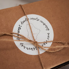 Load image into Gallery viewer, Ocean Lover Giftbox Seasalt & Coastal Pines